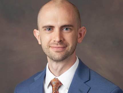 photo of Andrew Henry, DO